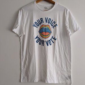 NWT Old Navy White Your Voice Your Vote Shirt L